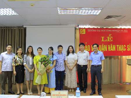 Lễ bảo vệ luận văn thạc sĩ ngành Ngôn ngữ Anh đợt 1