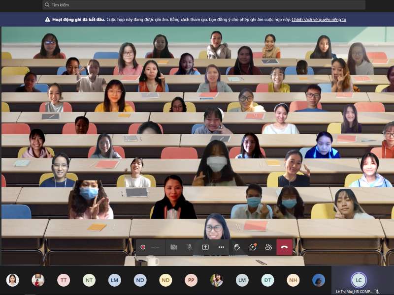 Tọa đàm trực tuyến: Tư vấn hướng nghiệp cùng công ty Compal Việt Nam