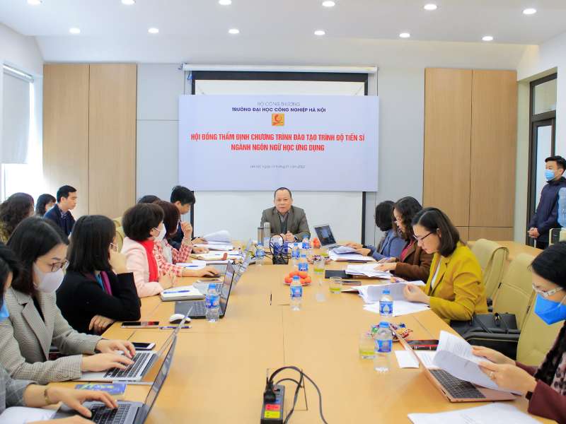 Tổ chức thẩm định chương trình đào tạo trình độ Tiến sĩ ngành Ngôn ngữ học ứng dụng