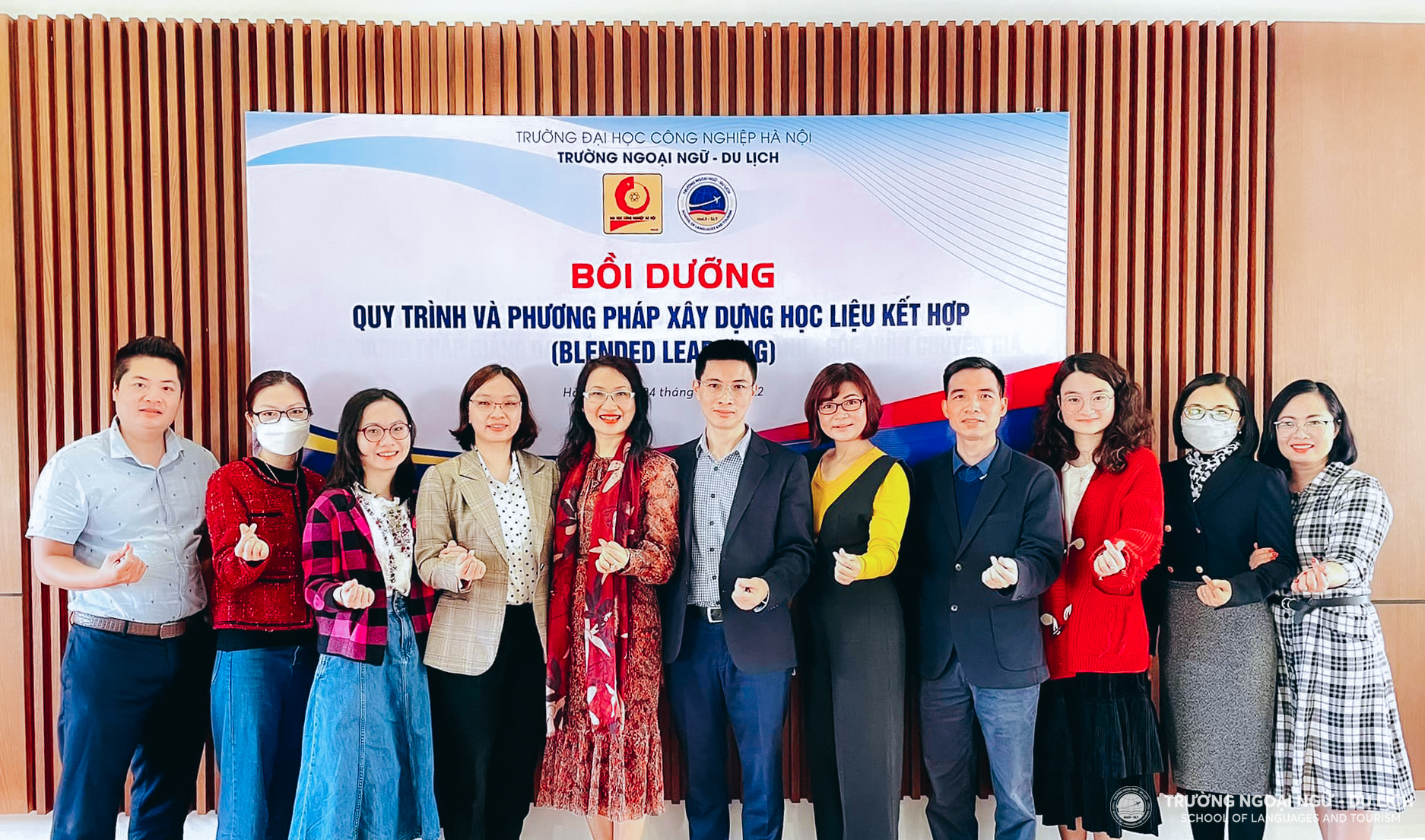 Tập huấn và bồi dưỡng quy trình và phương pháp xây dựng học liệu kết hợp (Blended learning)