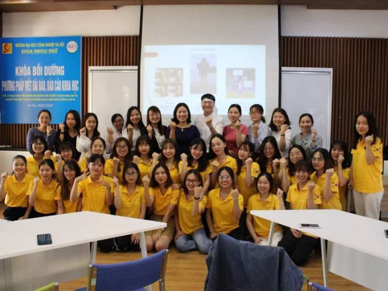 CLB tiếng Hàn K4U