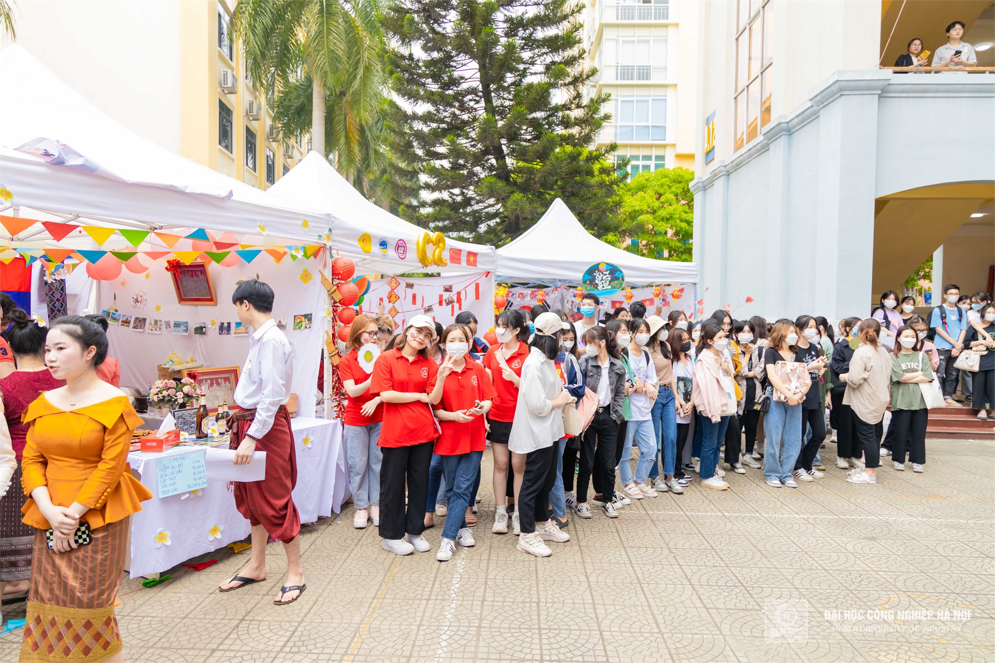 Ngày hội giao lưu văn hóa sinh viên quốc tế tại Đại học Công nghiệp Hà Nội