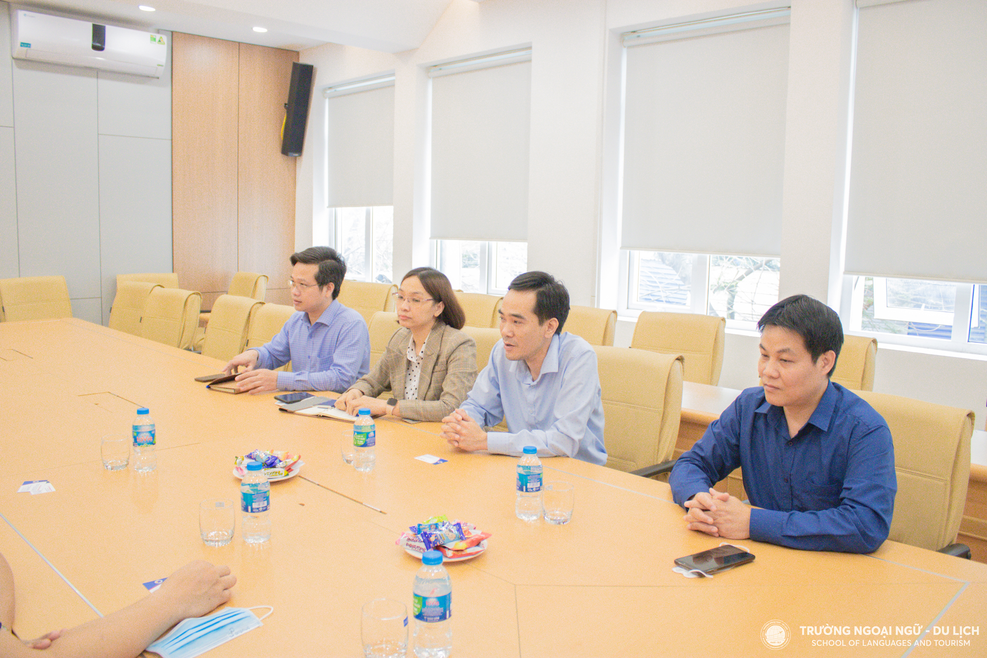 Trường Ngoại ngữ - Du lịch , Đại học Công nghiệp Hà Nội tăng cường giao lưu với các đối tác doanh nghiệp và nghiên cứu