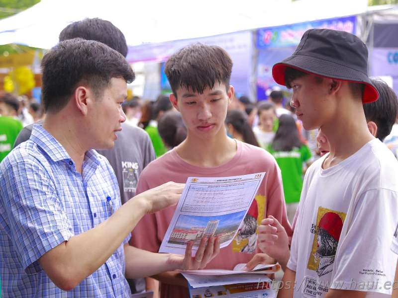 Thông tin tuyển sinh đại học chính quy năm 2022 (Mã trường: DCN)