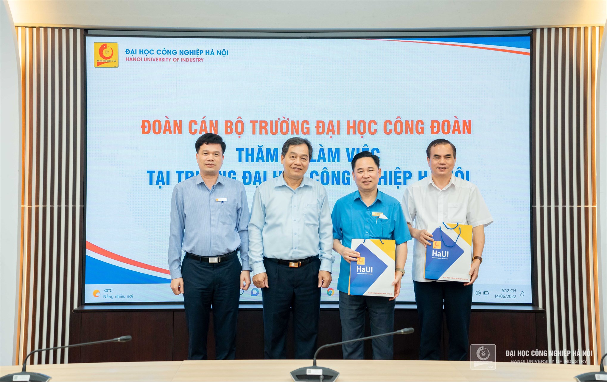 Đại học Công đoàn thăm và làm việc tại Đại học Công nghiệp Hà Nội