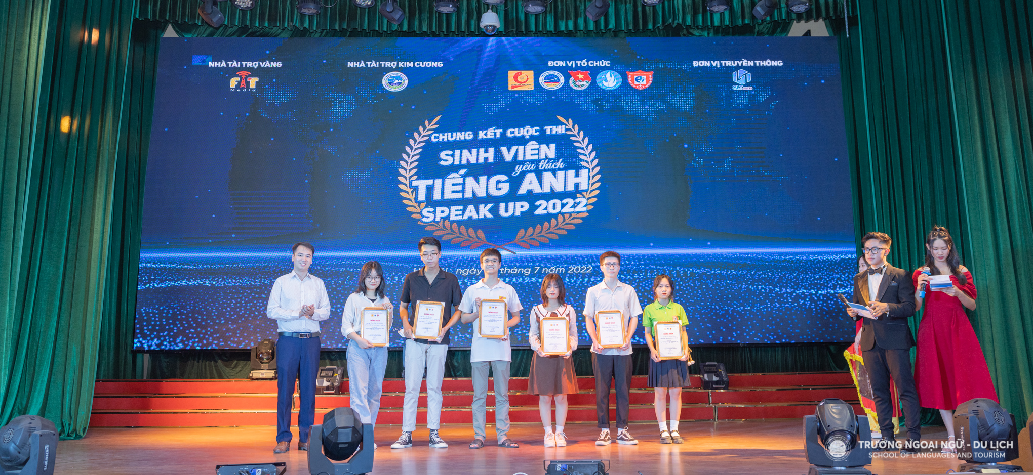 Ấn tượng đêm chung kết Cuộc thi sinh viên yêu thích tiếng Anh Speak Up 2022 
