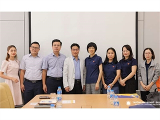 Kết nối hợp tác giữa Trường Ngoại ngữ - Du lịch với Công ty TNHH Electronic Motorcycle Yadea Việt Nam