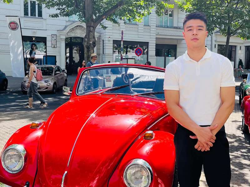 Nguyễn Việt Hùng - Sống có lý tưởng, có đam mê