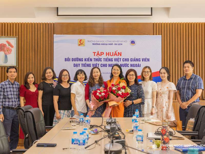 Tập huấn bồi dưỡng kiến thức tiếng Việt cho giảng viên tham gia giảng dạy tiếng Việt cho người nước ngoài