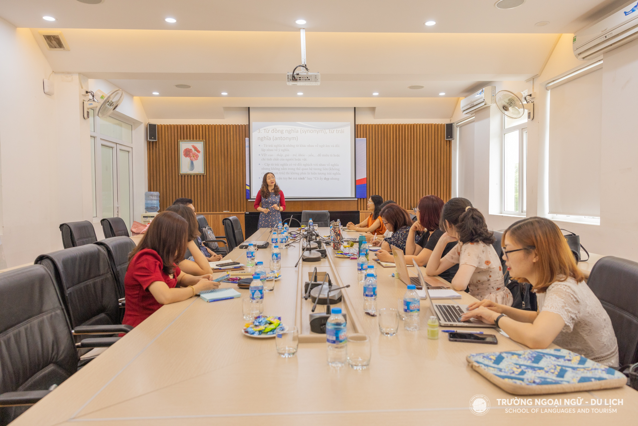Tập huấn bồi dưỡng kiến thức tiếng Việt cho giảng viên tham gia giảng dạy tiếng Việt cho người nước ngoài