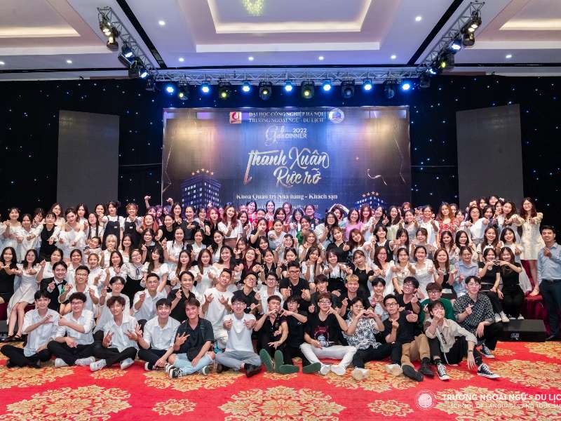 Khoa Quản trị Nhà hàng - Khách sạn: Từ giảng đường đến các mô hình lưu trú