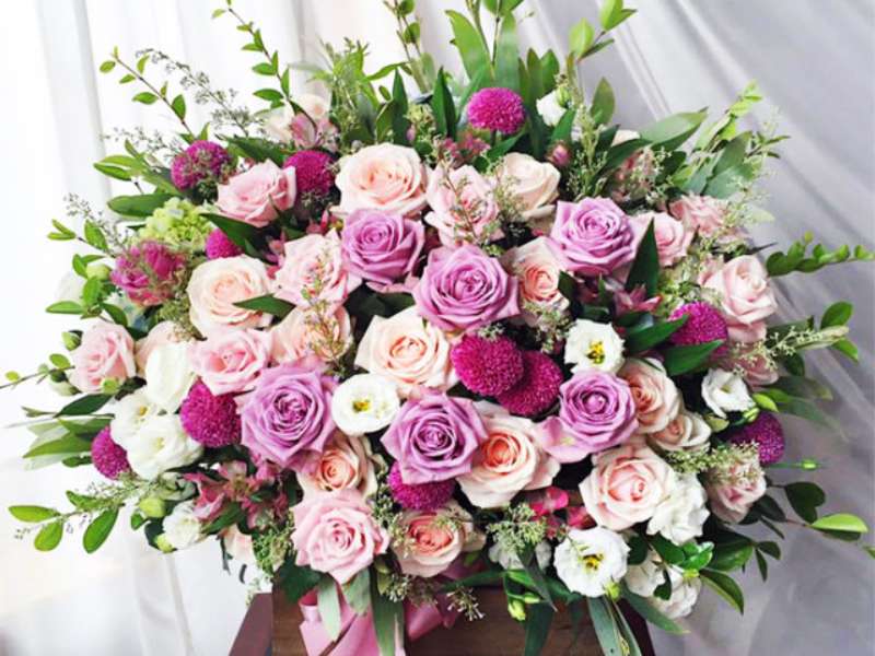 Khóa bồi dưỡng nghệ thuật cắm hoa cho giảng viên Trường Ngoại ngữ - Du lịch, Đại học Công nghiệp Hà Nội