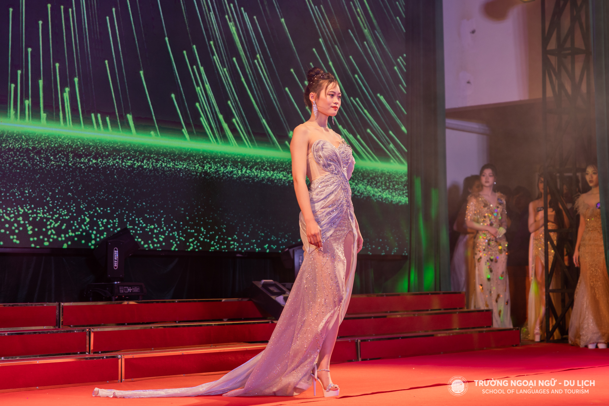 Sinh viên Trường Ngoại ngữ - Du lịch xuất sắc đạt giải Á khôi 2 tại Cuộc thi Miss HaUI 2022