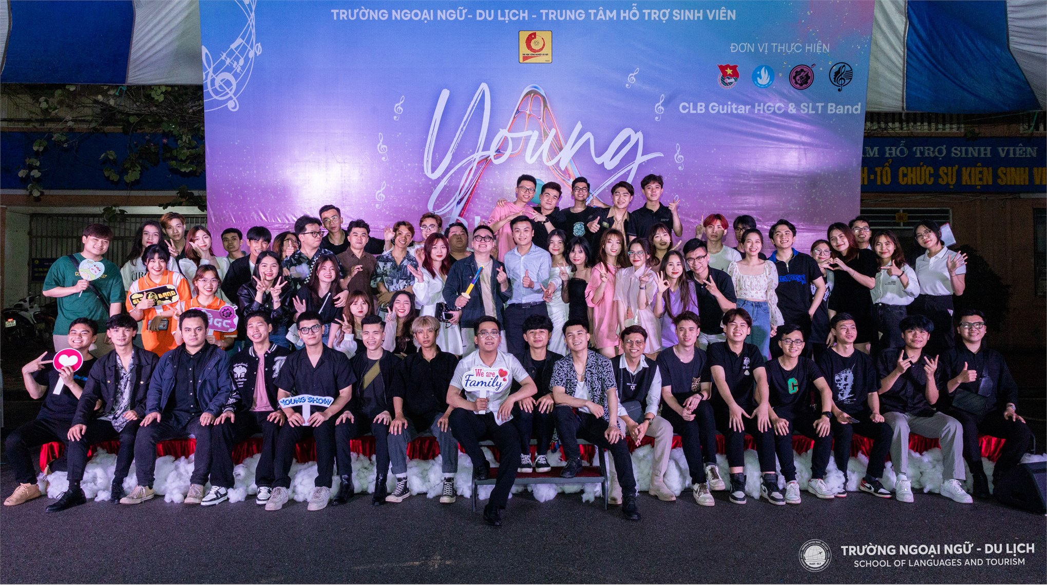 Young Show - Đêm nhạc của cảm xúc thăng hoa