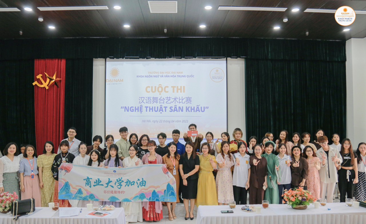 Sinh viên Khoa Ngôn ngữ Trung Quốc xuất sắc đạt giải Nhì cuộc thi Nghệ thuật sân khấu mùa 1 tại Đại học Đại Nam