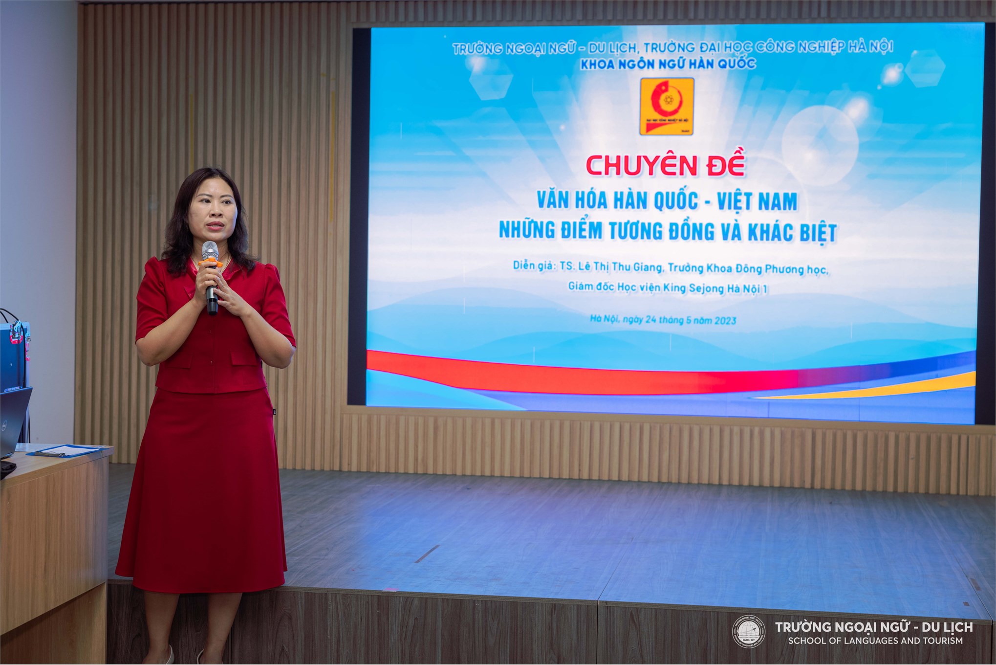 TỌA ĐÀM CHUYÊN ĐỀ: VĂN HÓA HÀN QUỐC – VIỆT NAM, NHỮNG ĐIỂM TƯƠNG ĐỒNG VÀ KHÁC BIỆT