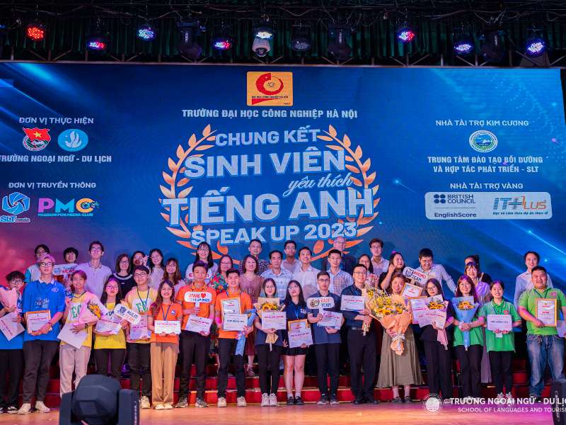 Cơ hội việc làm ngành Ngôn ngữ Anh