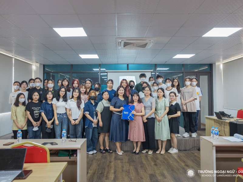 Tọa đàm chuyên đề "Chính trị - Ngoại giao Hàn Quốc"
