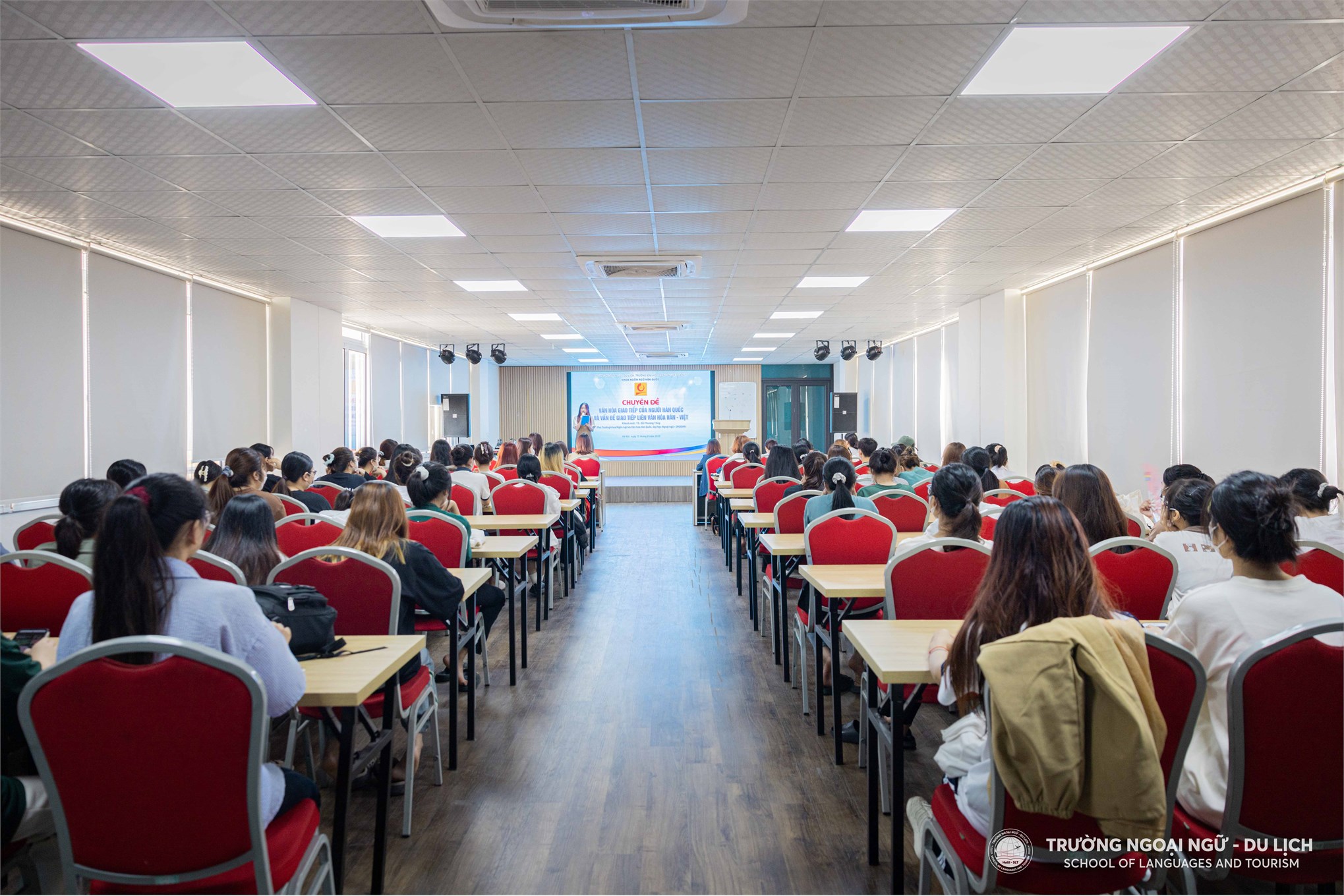 Tọa đàm chuyên đề: Văn hóa giao tiếp của người Hàn Quốc và vấn đề giao tiếp liên văn hóa Hàn – Việt