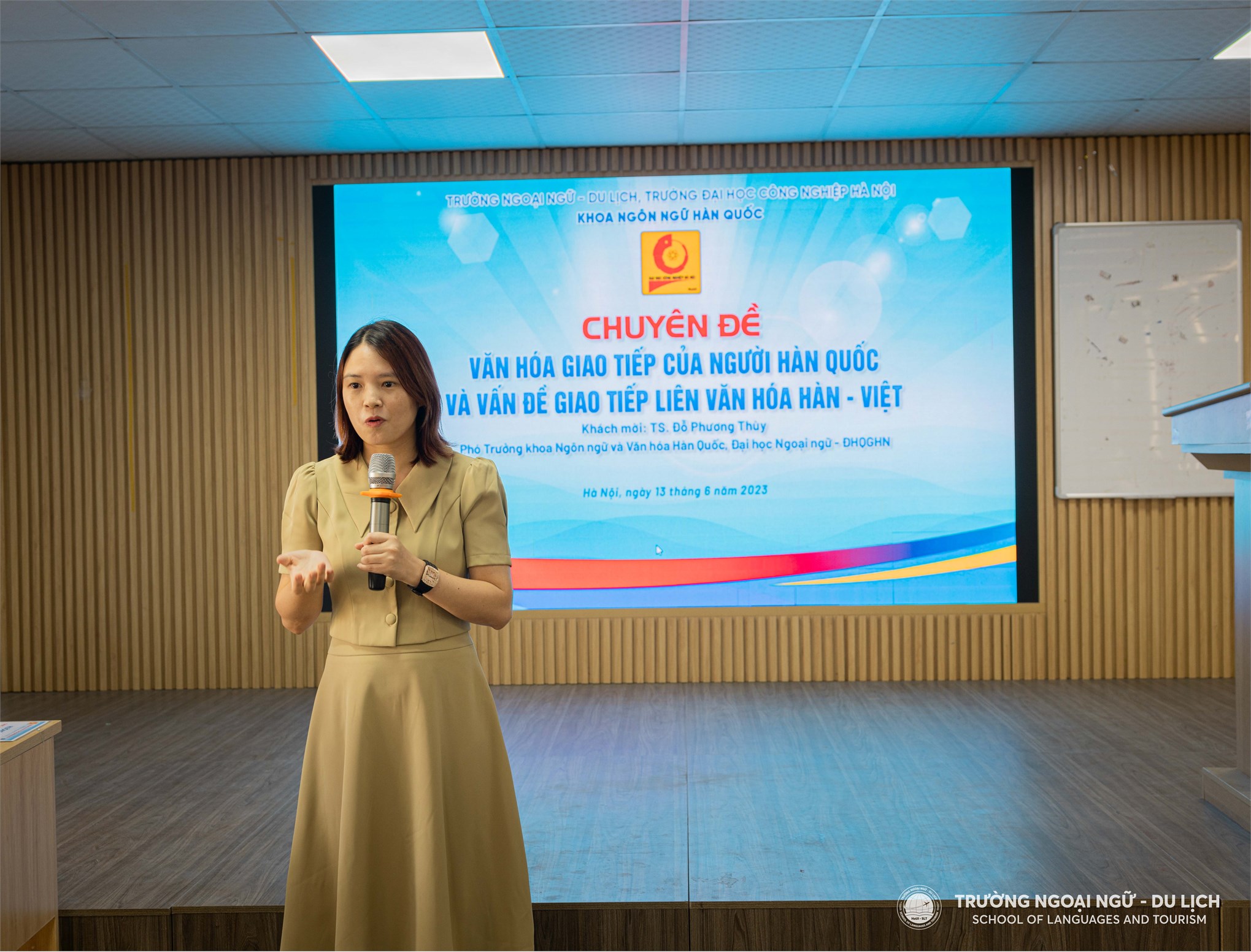 Tọa đàm chuyên đề: Văn hóa giao tiếp của người Hàn Quốc và vấn đề giao tiếp liên văn hóa Hàn – Việt