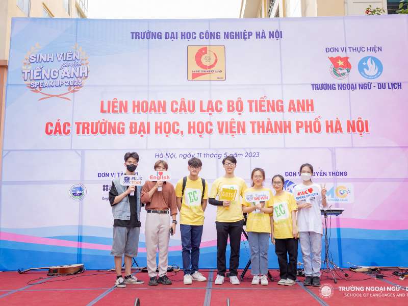 Trường nào xét tuyển học bạ ngành Ngôn ngữ Anh?
