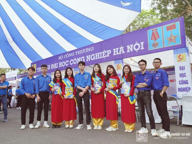 Trường nào tuyển sinh ngành Ngôn ngữ Hàn Quốc?