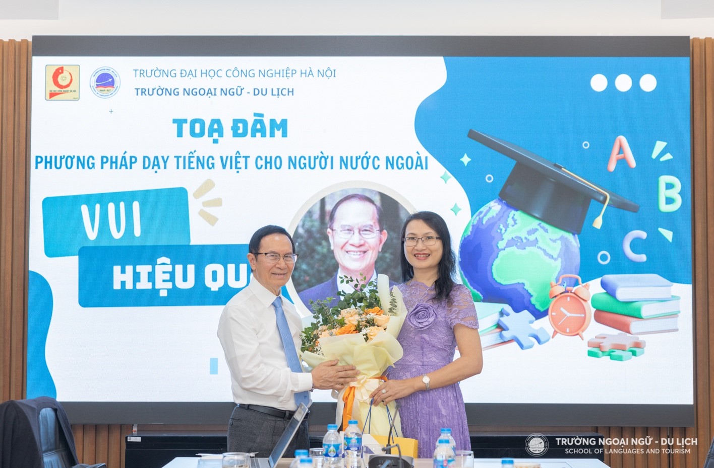 Tọa đàm: Phương pháp dạy tiếng Việt cho người nước ngoài `Vui và hữu hiệu`