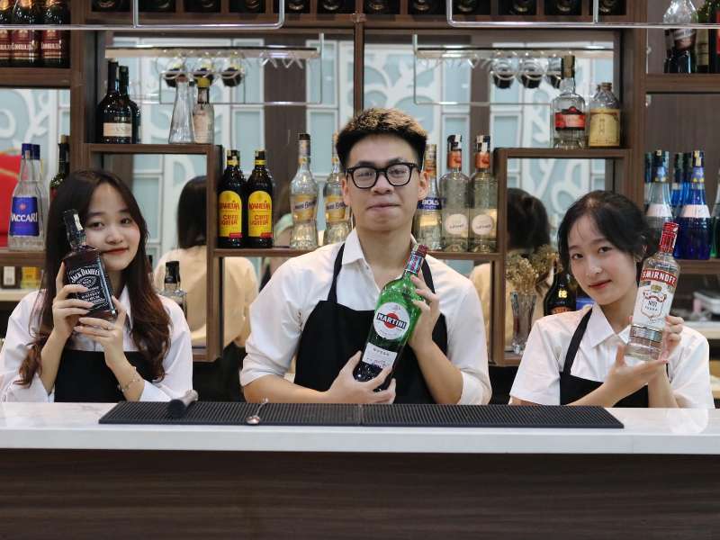 Cơ hội việc làm ngành Quản trị nhà hàng và dịch vụ ăn uống?