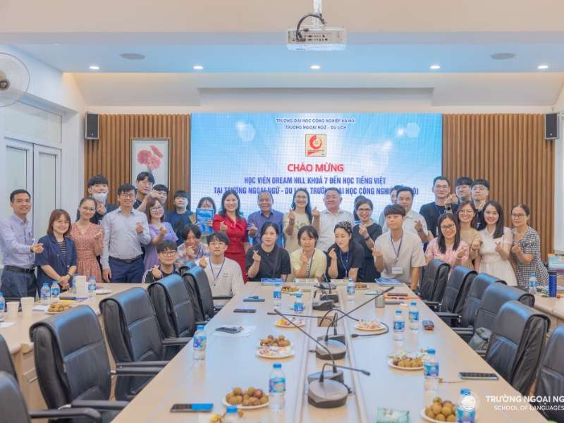 Lễ đón tiếp học viên Dream Hill khóa 7 đến học tiếng Việt tại Trường Ngoại ngữ - Du lịch, Trường Đại học Công nghiệp Hà Nội
