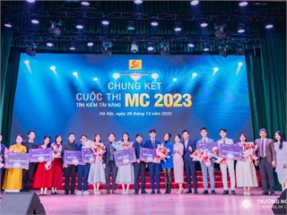 Ấn tượng thí sinh Trường Ngoại ngữ - Du lịch tại đêm Chung kết cuộc thi "Tìm kiếm tài năng MC - HaUI 2023"