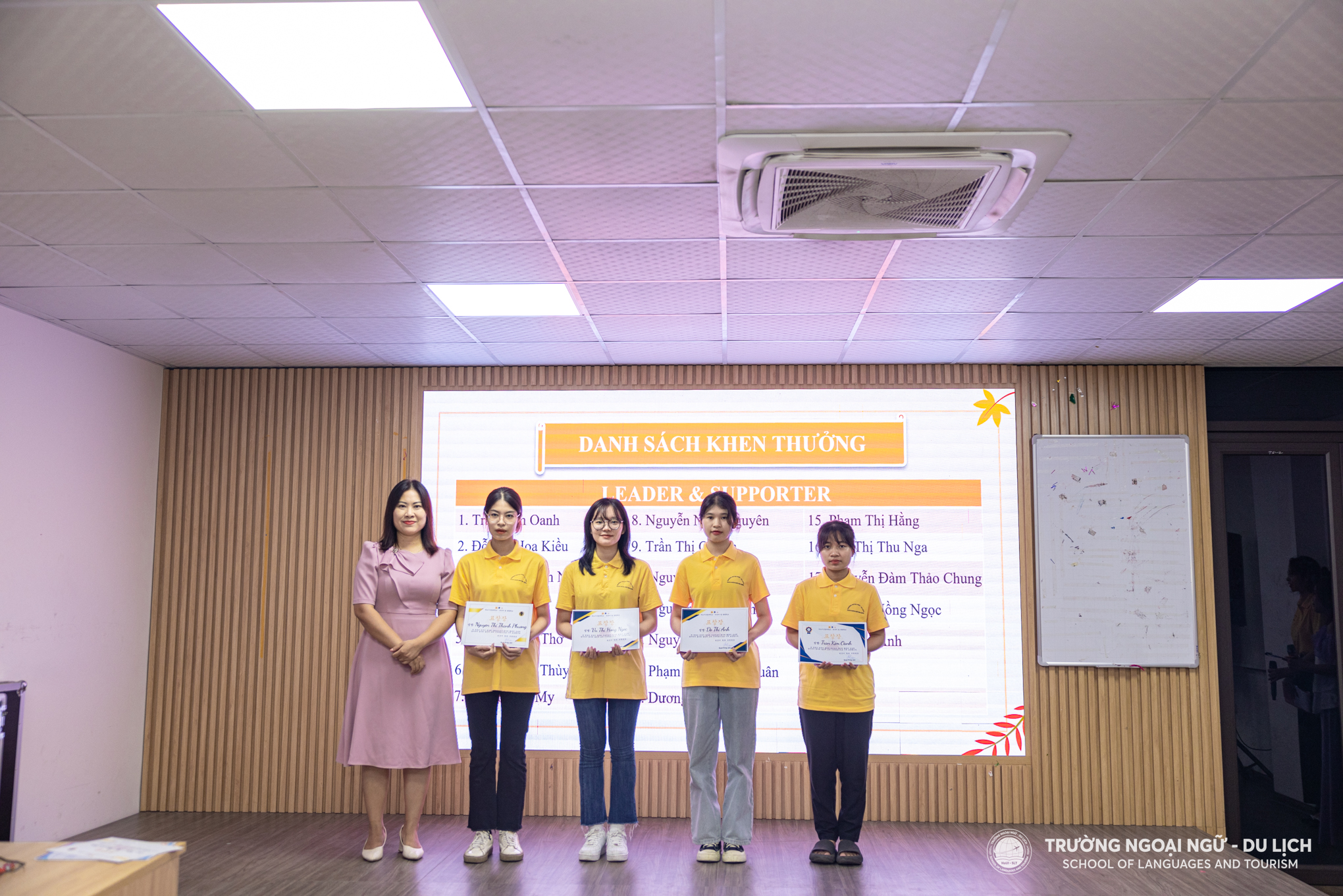 Hội nghị hiệp thương Câu lạc bộ tiếng Hàn Quốc K4U Trường Ngoại Ngữ - Du Lịch
