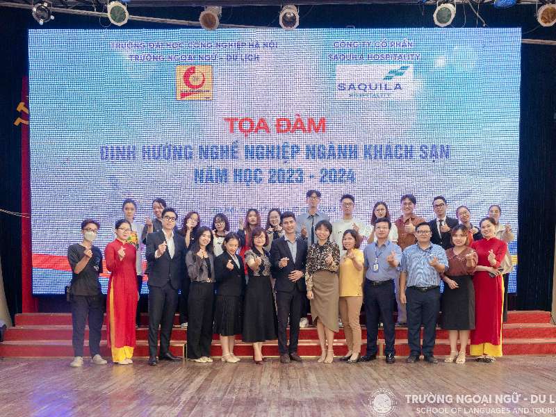 Tọa đàm định hướng nghề nghiệp ngành Khách sạn năm học 2023 – 2024