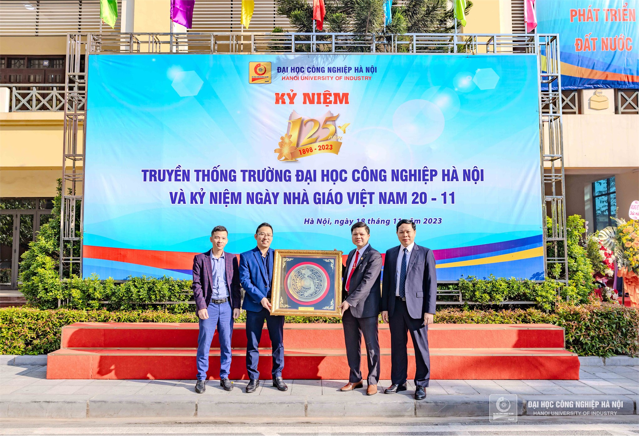 Lễ kỷ niệm 125 năm truyền thống Trường Đại học Công nghiệp Hà Nội (1898 – 2023) và 41 năm Ngày Nhà giáo Việt Nam 20/11