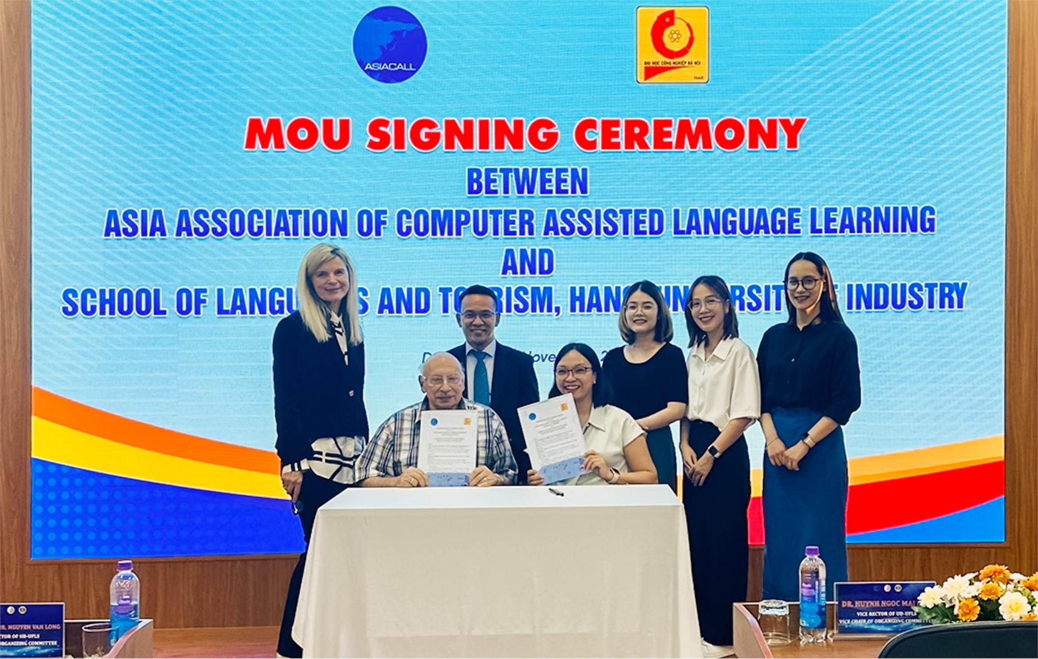 Thiết lập quan hệ hợp tác giữa Trường Ngoại ngữ - Du lịch (SLT-HaUI) và Hiệp hội AsiaCALL