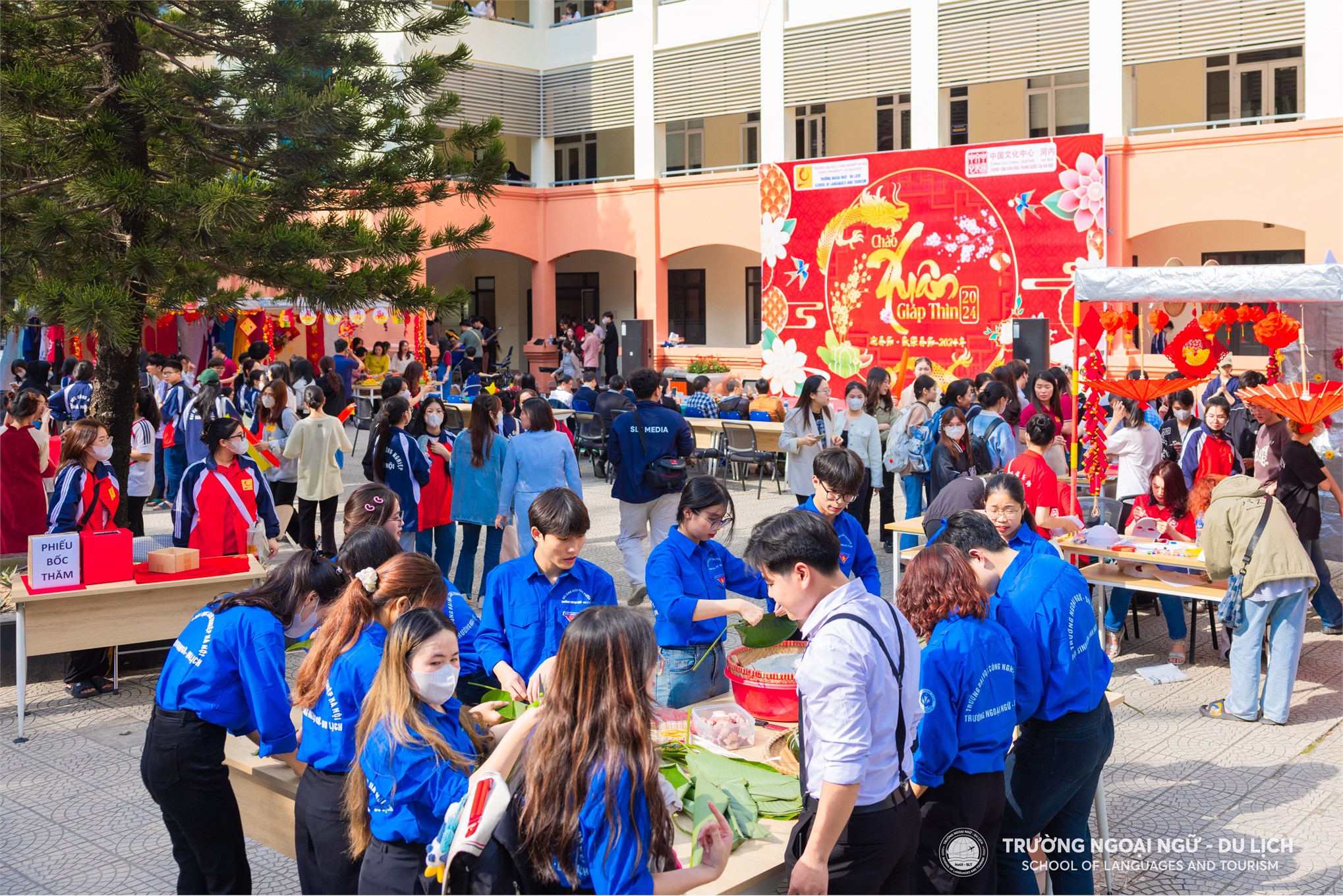 Chào Xuân Giáp Thìn 2024: Bức tranh rực rỡ, đa sắc màu, đậm dấu ấn văn hóa hai nước Việt – Trung