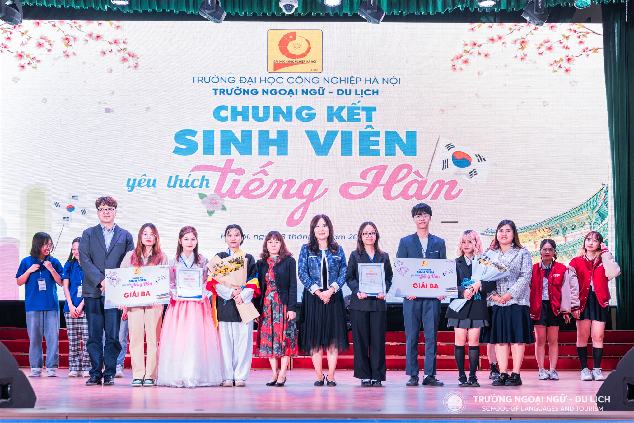 Chung kết cuộc thi Sinh viên yêu thích Tiếng Hàn năm 2023: Sân chơi đầy trí tuệ kết nối sinh viên yêu thích tiếng Hàn Quốc