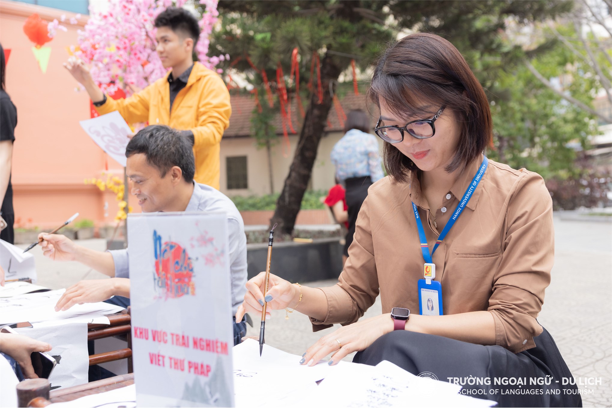 Sắc xuân tràn ngập tại cuộc thi viết thư pháp Nét chữ tài hoa lần thứ II năm 2024