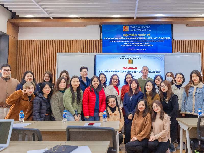 Tập huấn cho cán bộ giảng viên dạy chuyên môn bằng tiếng Anh (EMI) tại Trường Ngoại ngữ - Du lịch, Trường Đại học Công nghiệp Hà Nội năm 2024