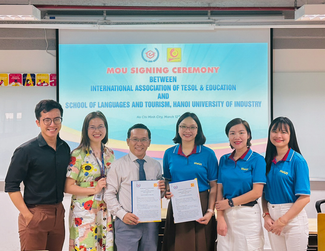 Ký kết biên bản ghi nhớ hợp tác giữa Trường Ngoại ngữ - Du lịch, Trường Đại học Công nghiệp Hà Nội với Hiệp hội ICTE (TESOL & Education)