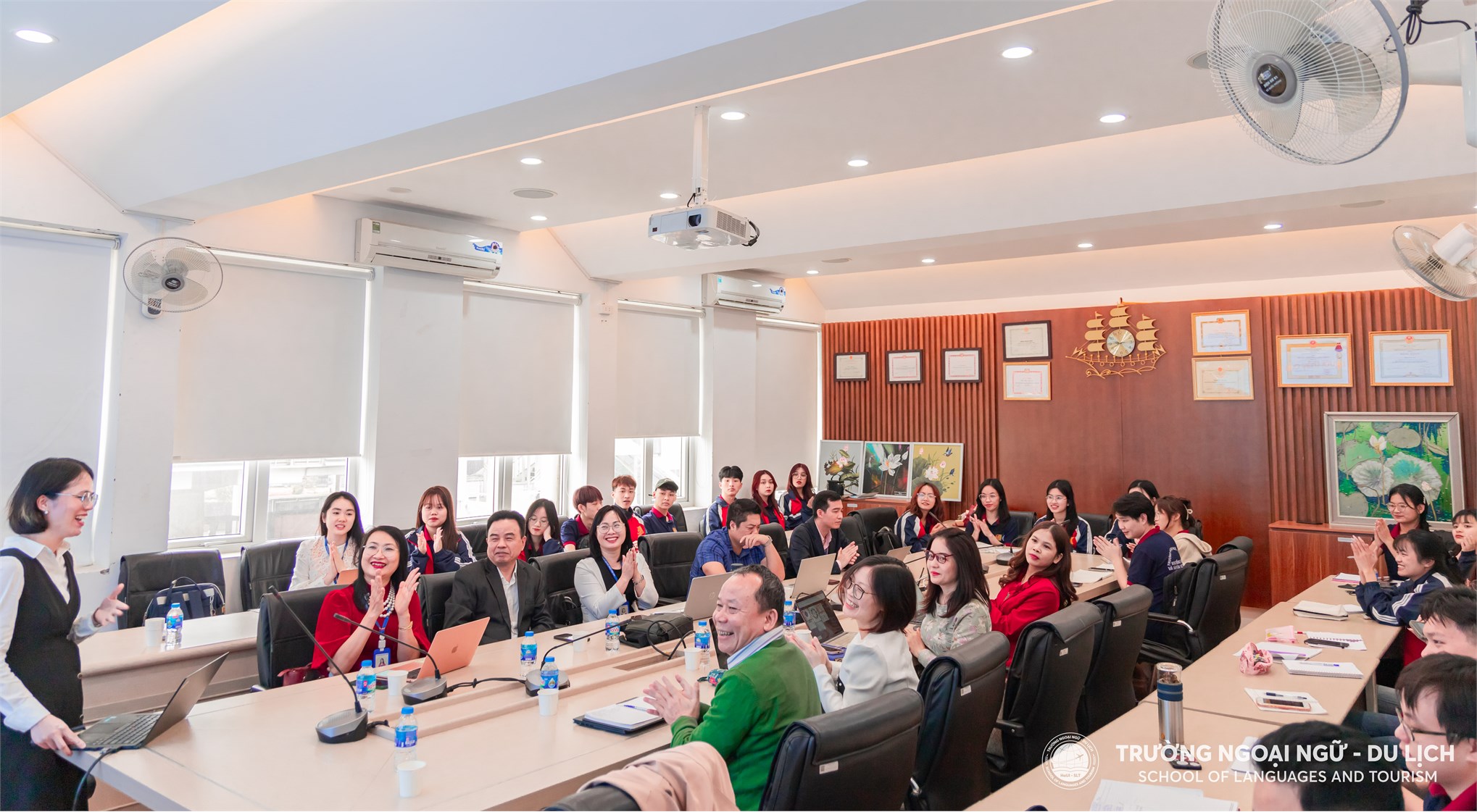Khoa Tiếng Việt và Văn hóa Việt Nam tổ chức buổi toạ đàm: “Trị liệu ngôn ngữ - Góc nhìn của người trong cuộc”