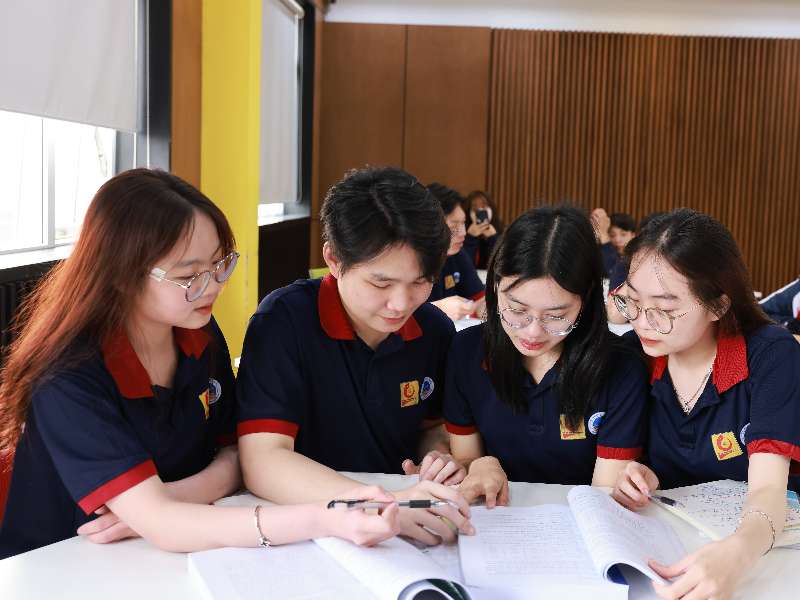 Thạc sĩ Ngôn ngữ Trung Quốc