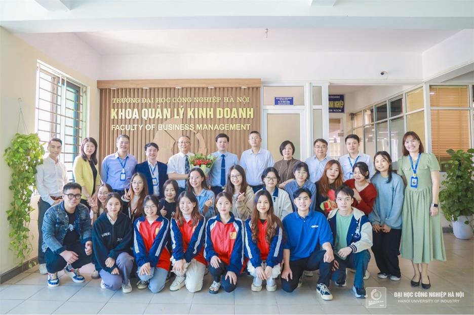 Đại học Công nghiệp Hà Nội đào tạo chương trình liên kết quốc tế 2+2