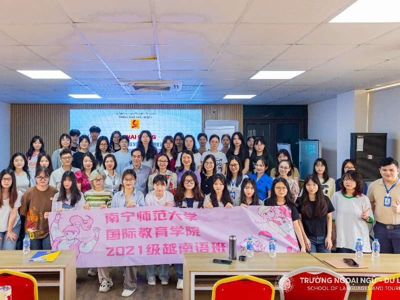 Khai giảng khoá đào tạo Tiếng Việt ngắn hạn cho sinh viên Trường Đại học Sư phạm Nam Ninh, Trung Quốc