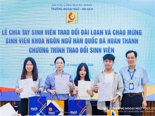 Gặp mặt, chúc mừng sinh viên Khoa Ngôn ngữ Hàn Quốc đã hoàn thành chương trình trao đổi tại Đại học Pai Chai, Hàn Quốc và chia tay sinh viên trao đổi Đại học Văn Tảo, Đài Loan