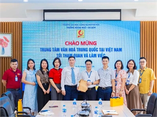 Tiếp đón Trung tâm Văn hoá Trung Quốc tại Hà Nội tới thăm và làm việc