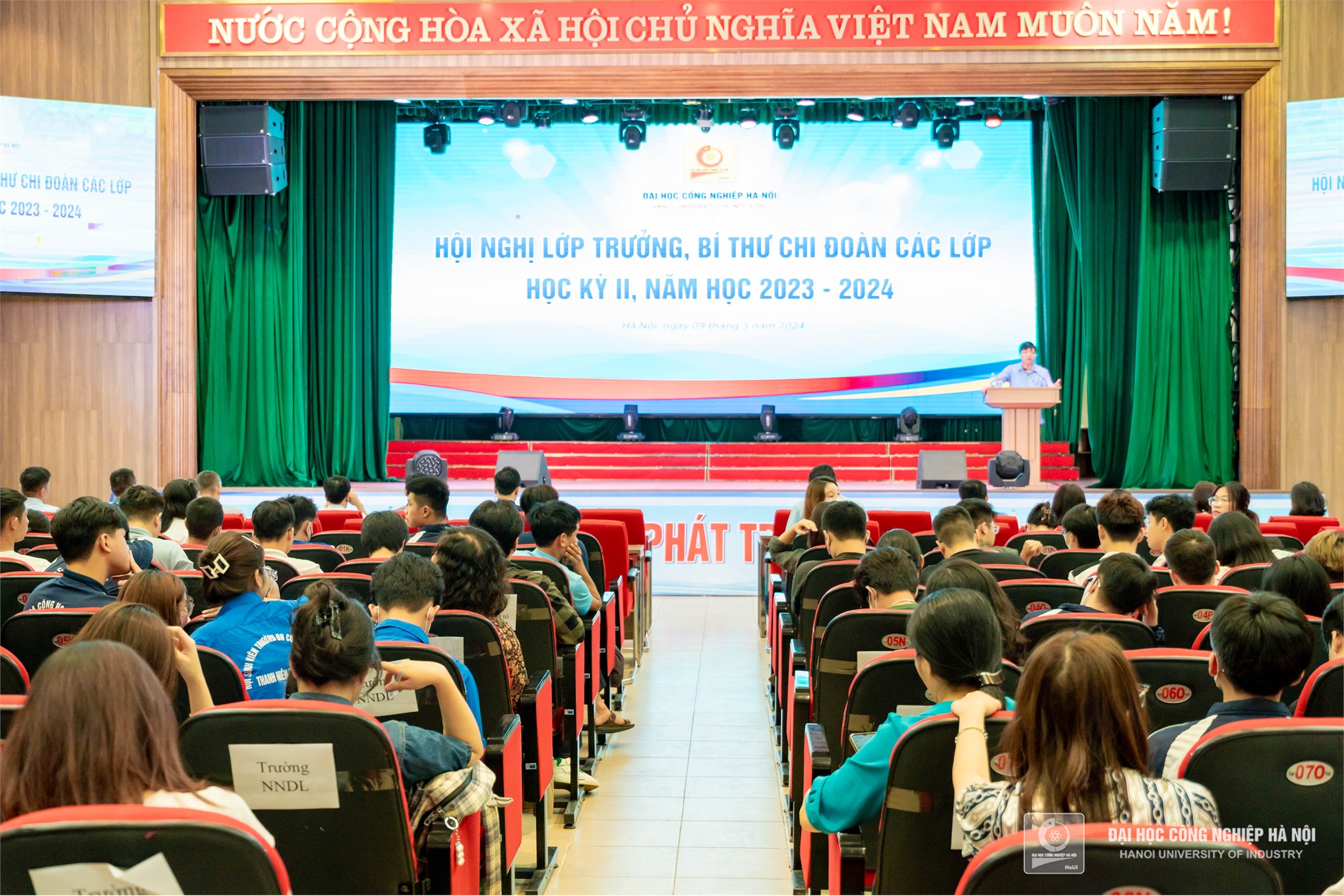 Hội nghị lớp trưởng, bí thư chi đoàn năm học 2023 – 2024: Giải đáp hơn 140 ý kiến của sinh viên