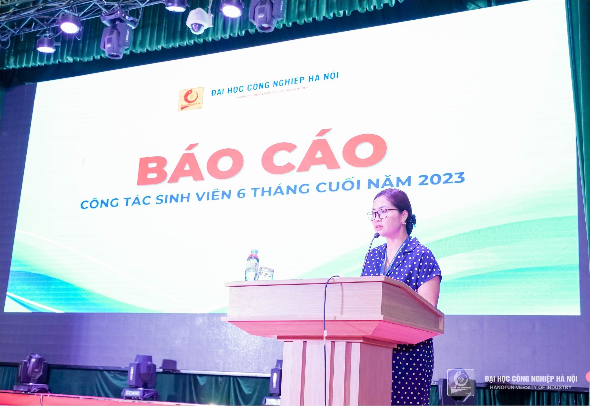 Hội nghị lớp trưởng, bí thư chi đoàn năm học 2023 – 2024: Giải đáp hơn 140 ý kiến của sinh viên