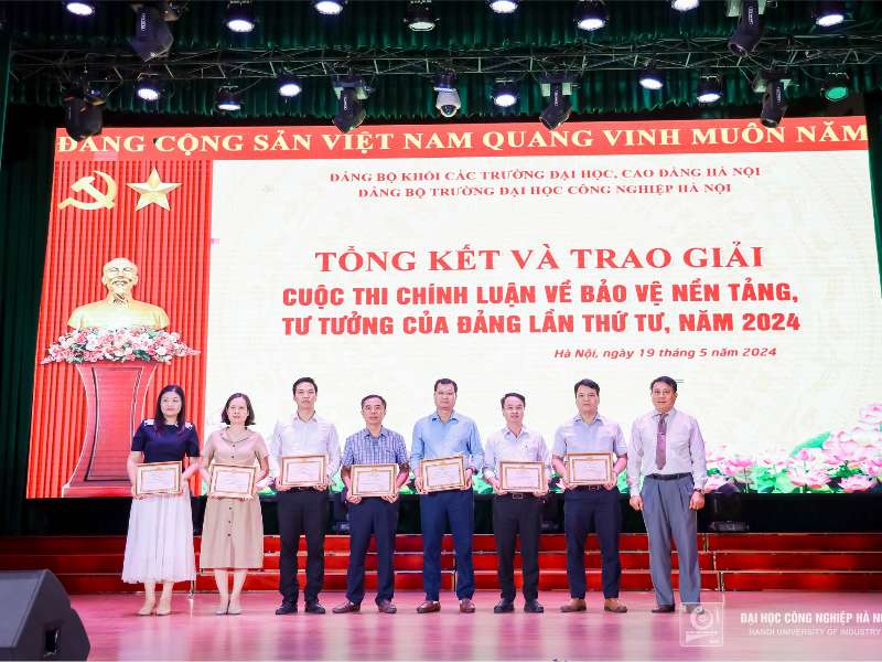Kỷ niệm 134 năm ngày sinh Chủ tịch Hồ Chí Minh, Hội nghị thông tin thời sự quốc tế và trao giải cuộc thi bảo vệ nền tảng tư tưởng của Đảng năm 2024