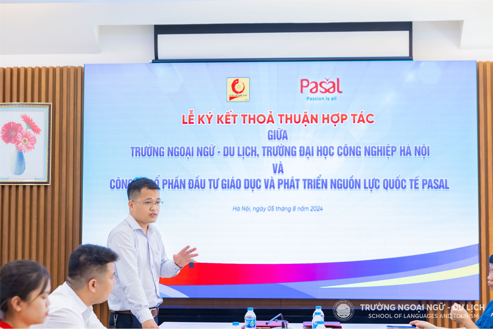 HaUI - Pasal: Phát triển nguồn nhân lực chất lượng cao ngành Ngôn ngữ Anh