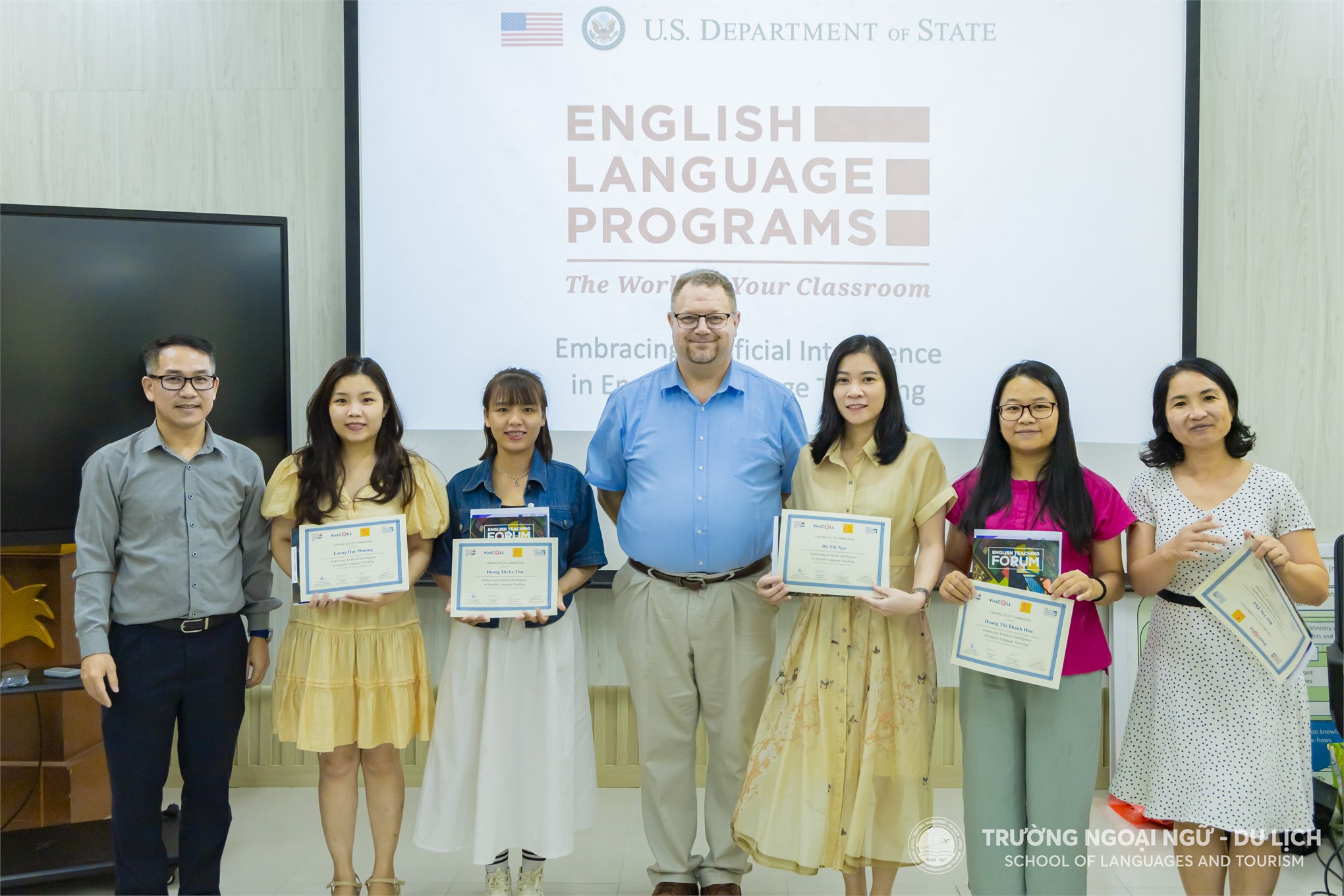 Workshop “Sử dụng trí tuệ nhân tạo (AI) trong giảng dạy tiếng Anh”